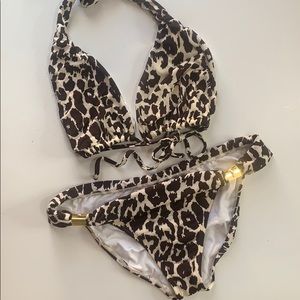 2 piece VIX Paulahermanny